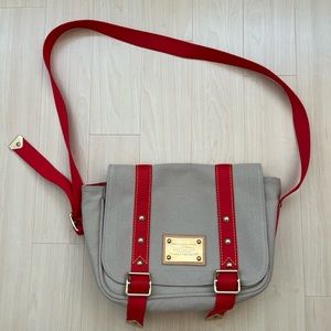 Louis Vuitton Antigua Besace PM